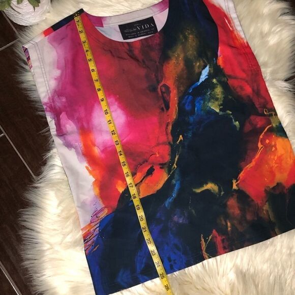 Vida watercolored blouse size small - Picture 5 of 5